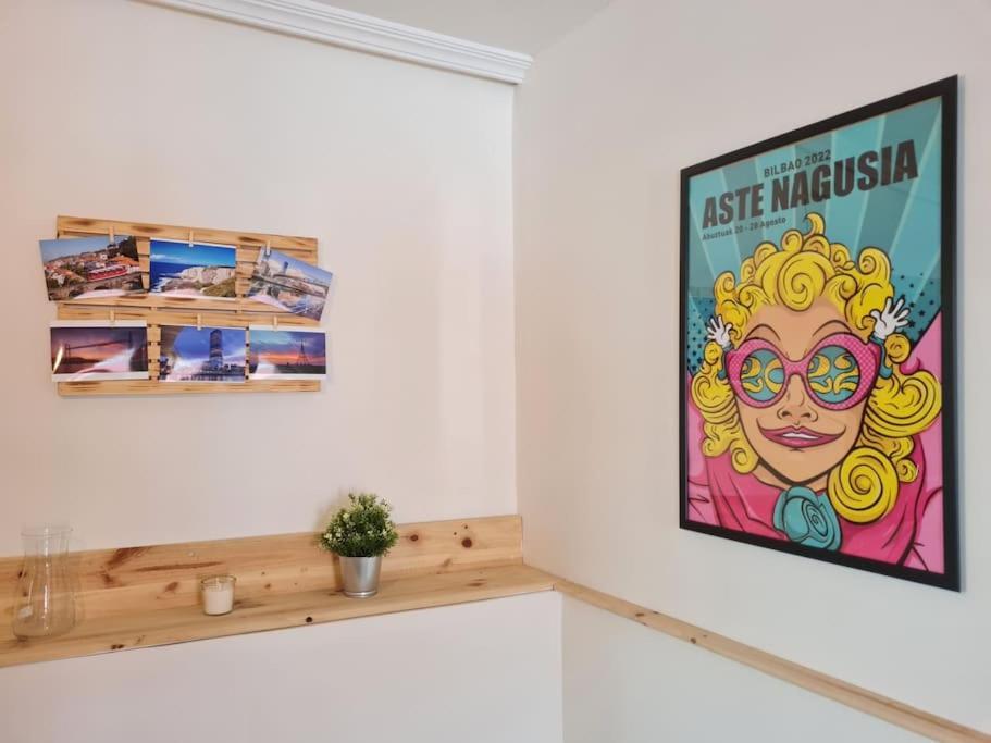 La Casita Verde. Metro Cerca Del Casco Viejo Bilbao Bagian luar foto